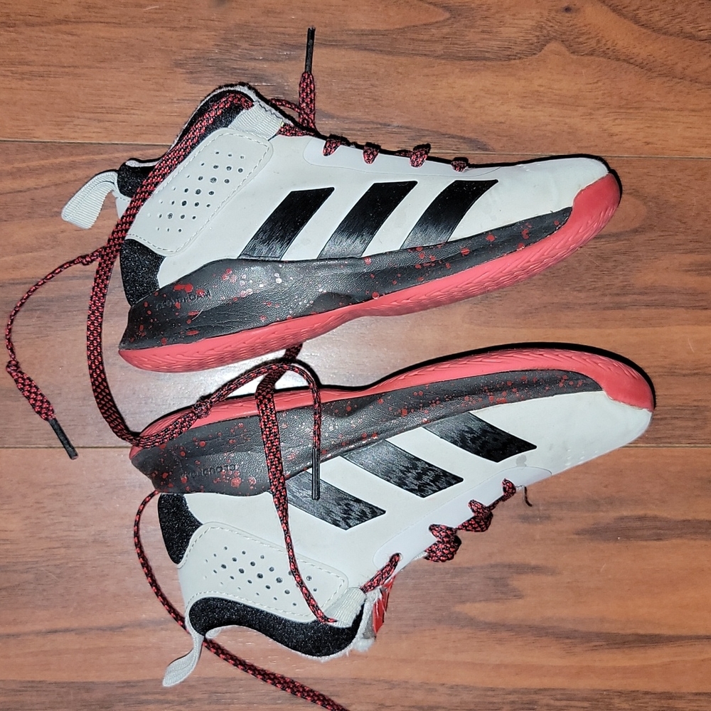 Adidas - Picture 2 of 4